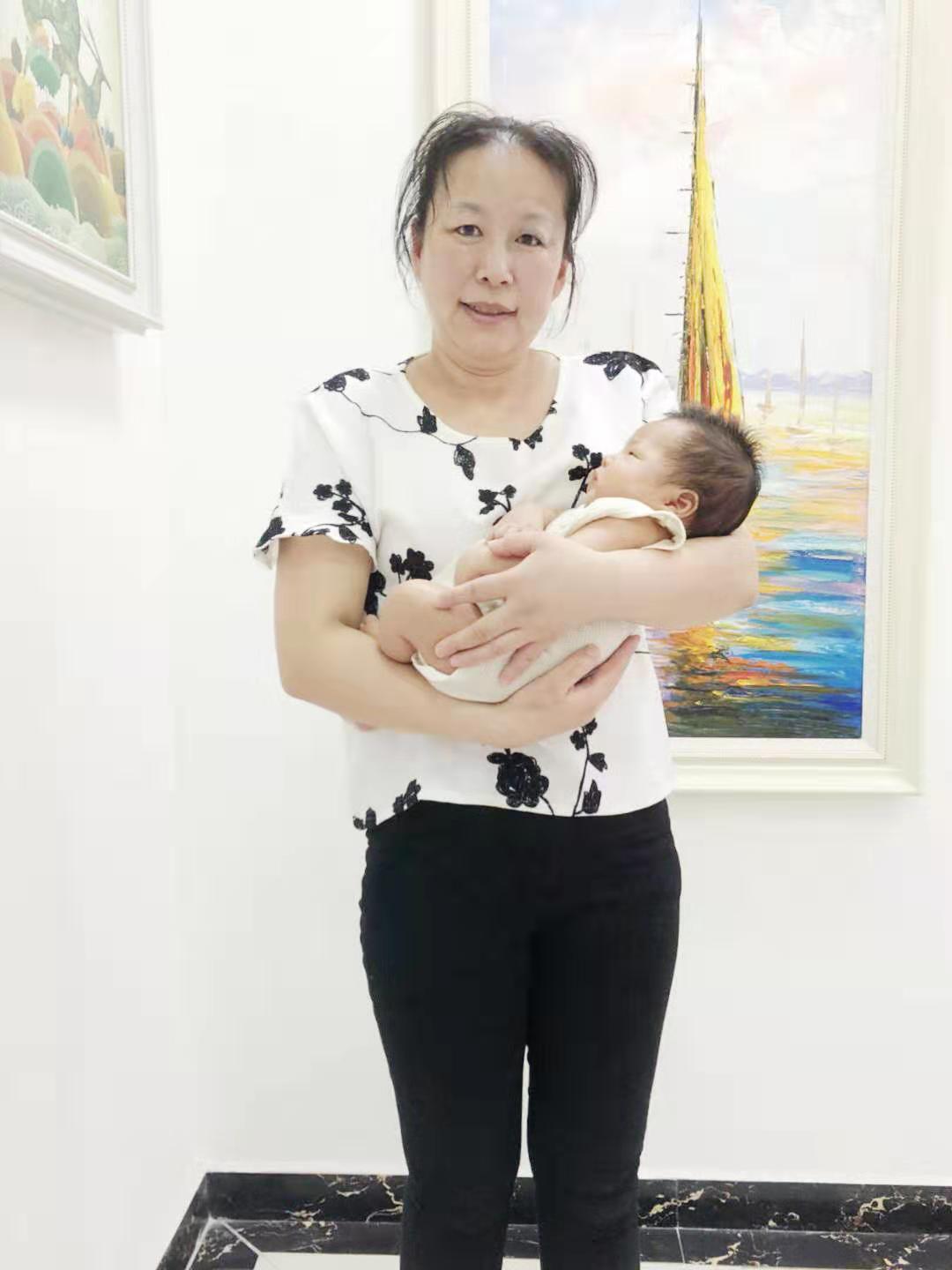 第三届中国家庭服务业兰心奖董玉芝